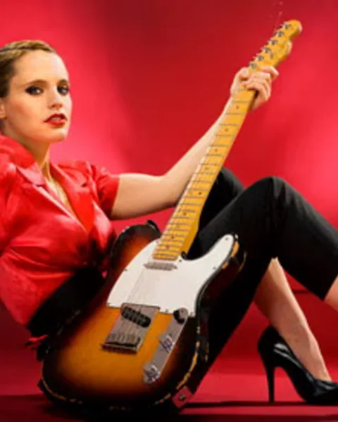 Anna Calvi